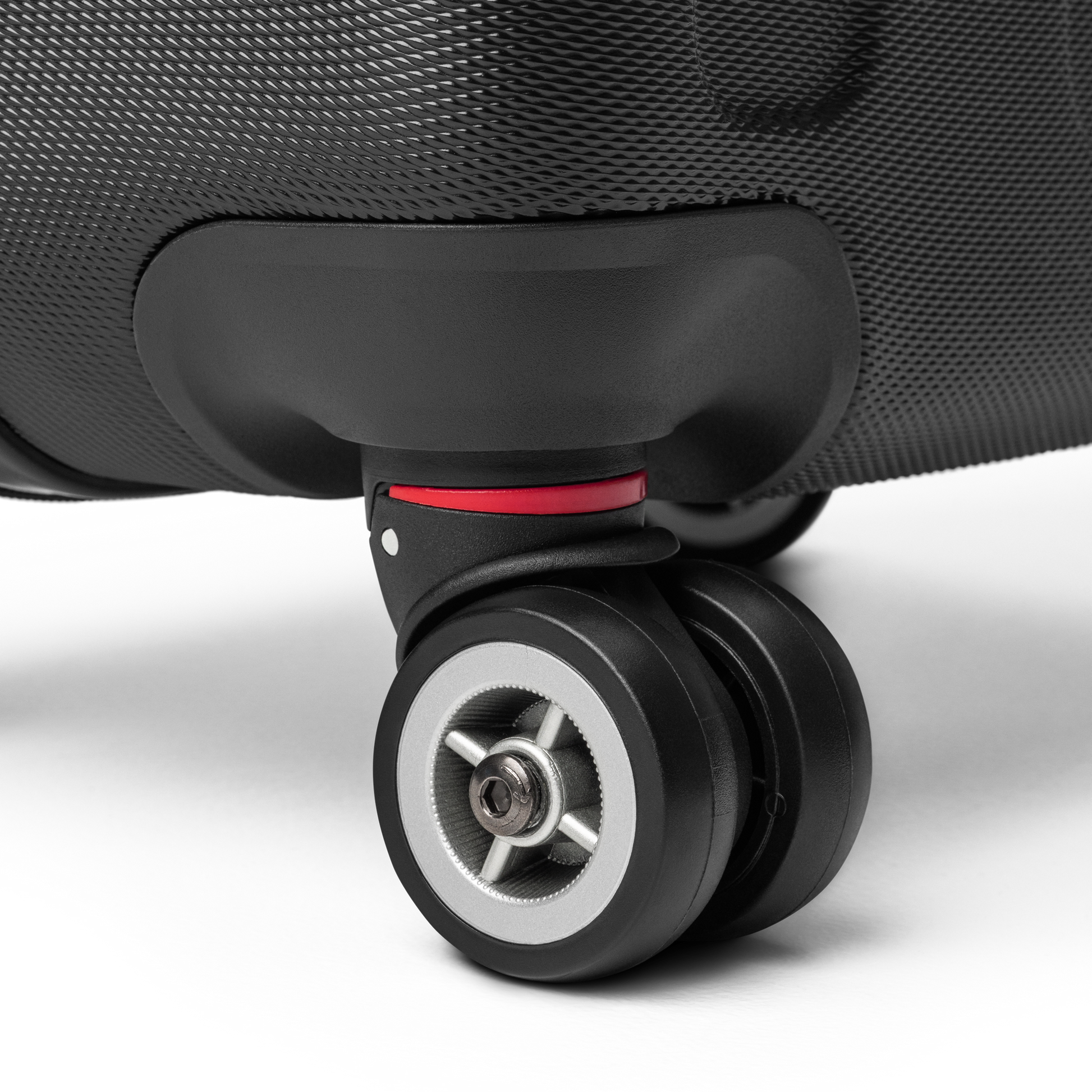 RacerDNA™ Hard-Shell Suitcase